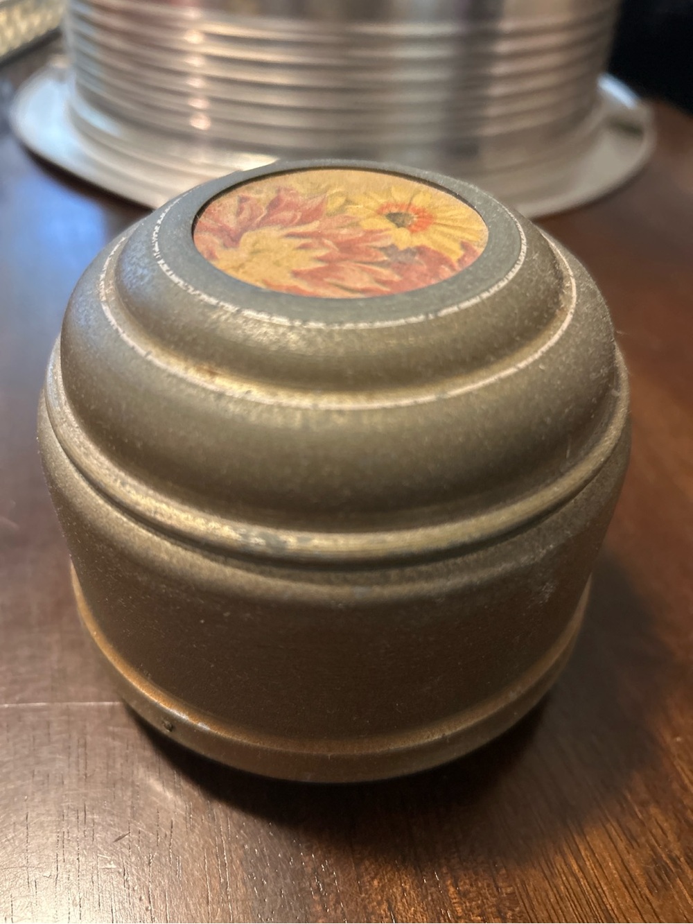 Vintage 1930s 1940s Aluminum Powder Puff Music Box Vanity Jar